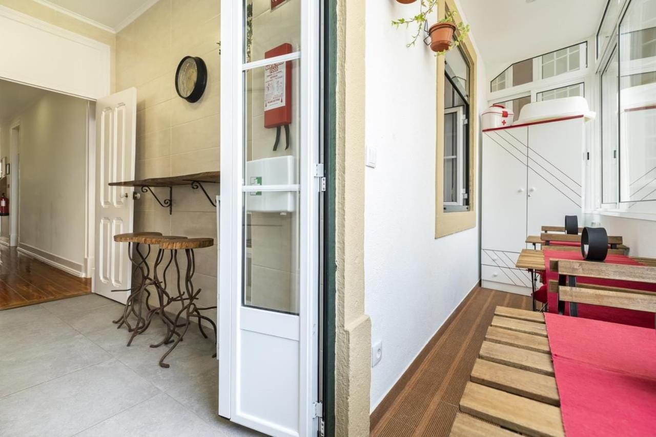 Retro M2 R4 - Lovely Double Room With Shared Bathroom Lisboa Exteriér fotografie